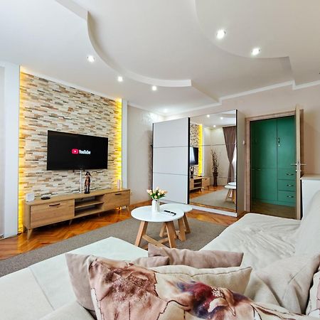 Apartman Julija Donji Milanovac Dış mekan fotoğraf