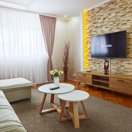 Apartman Julija Donji Milanovac Dış mekan fotoğraf