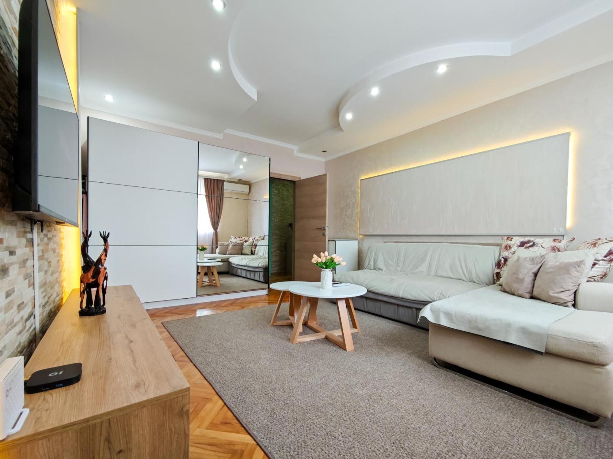 Apartman Julija Donji Milanovac Dış mekan fotoğraf