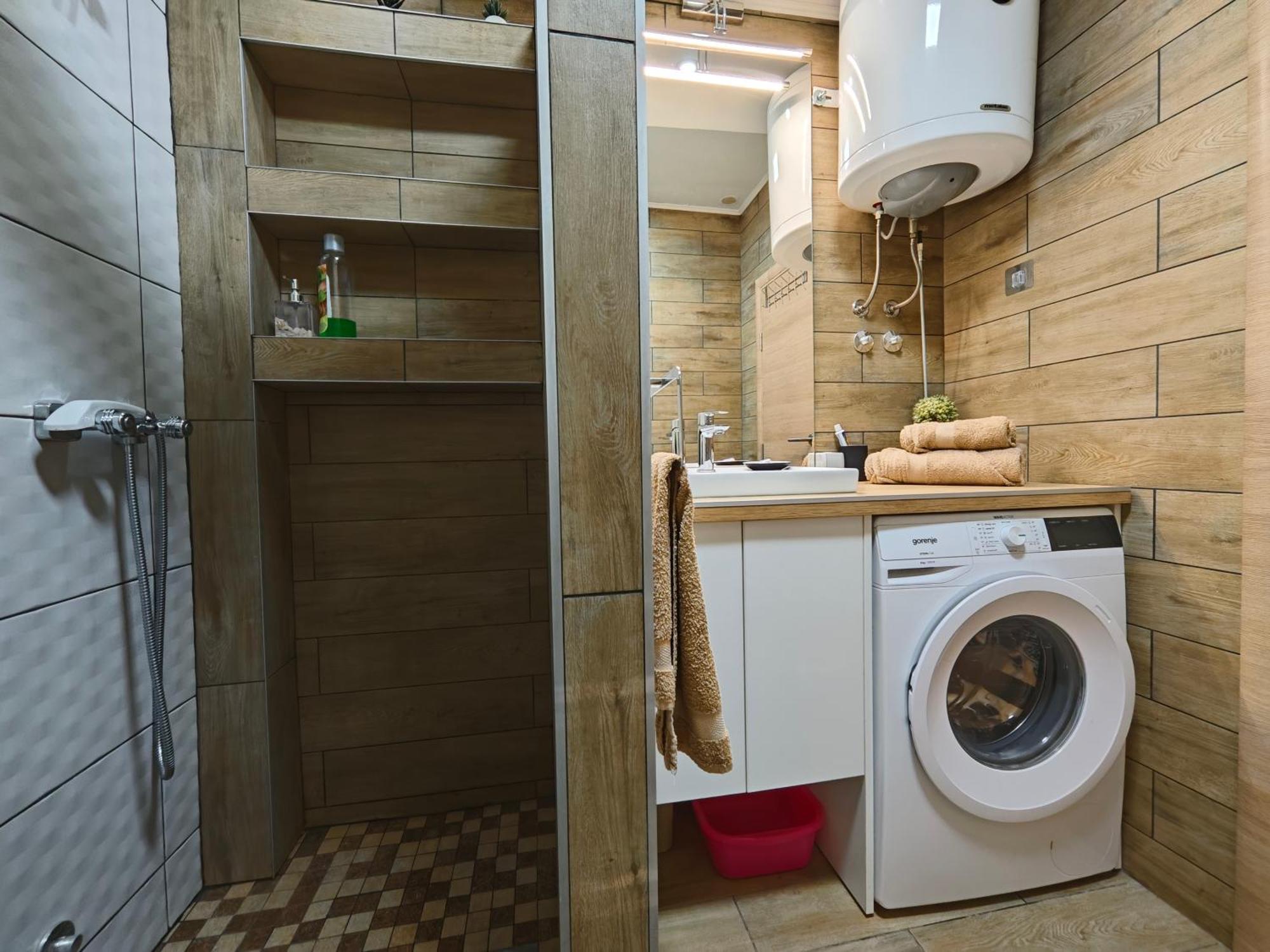 Apartman Julija Donji Milanovac Dış mekan fotoğraf
