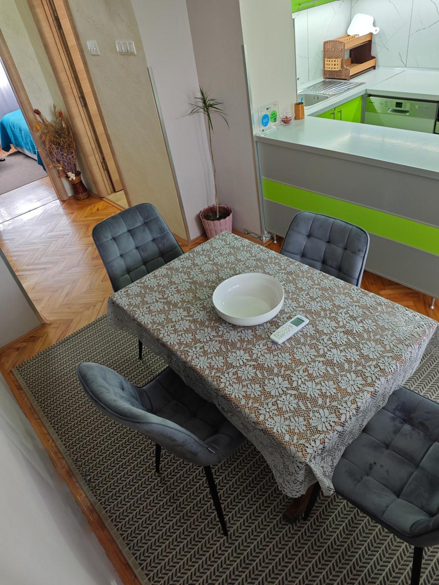 Apartman Julija Donji Milanovac Dış mekan fotoğraf