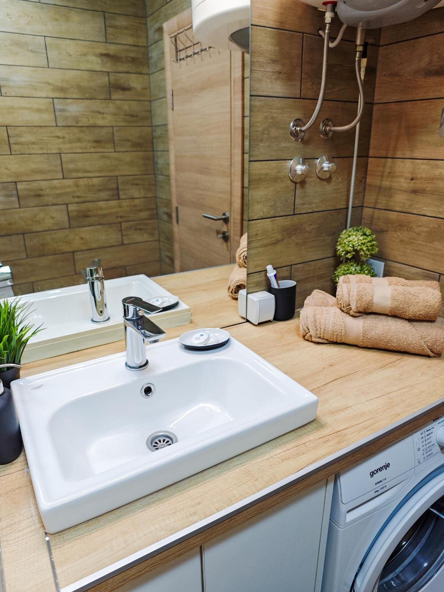 Apartman Julija Donji Milanovac Dış mekan fotoğraf